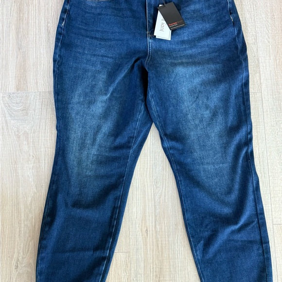 Judy Blue Dark Wash Straight Jeans - Picture 2 of 3